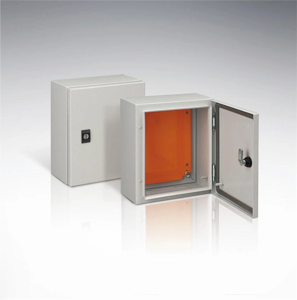 Small-hole fiber optic cable panel